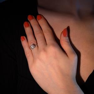 0.10 Karat Baget Pırlanta Yüzük - IDL Sertifikalı