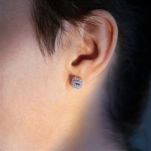 0.42 Karat Baget Pırlanta Küpe