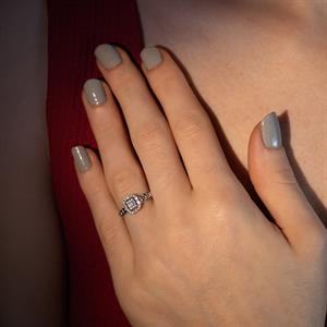 0.25 Karat Baget Pırlanta Yüzük - IDL Sertifikalı