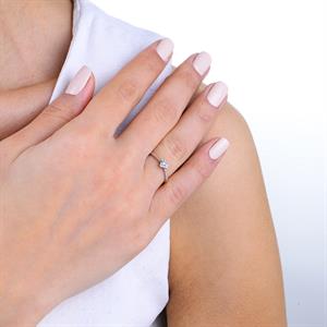 0,40 Karat Görünümlü Kalp Efektli Pırlanta Yüzük - 1100655