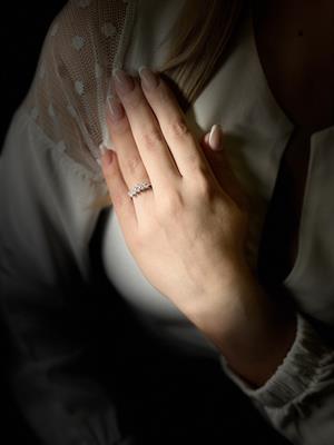 0,71 Karat Pırlanta Markiz Kesim Beştaş Yüzük 