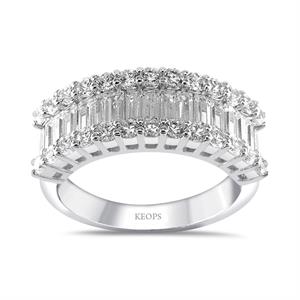 1.65 Karat E Renk  Baget Yarımtur Yüzük - IDL Sertifikalı