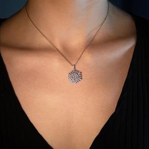 1.62 Karat Baget Pırlanta Kolye