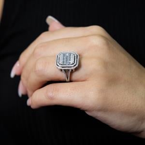 2 Karat Büyük Baget Pırlanta Yüzük - IDL Sertifikalı