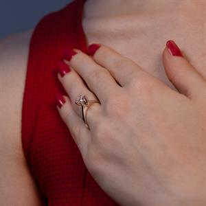 F Renk 0.56 Karat Pırlanta Tektaş Yüzük - HRD Sertifikalı