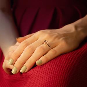 E Renk 0.30 Karat Pırlanta Tektaş Yüzük - HRD Sertifikalı