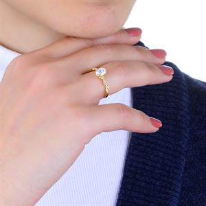 E Renk 1 Karat Pırlanta Dal Oval Tektaş Yüzük - HRD Sertifikalı - 1100640