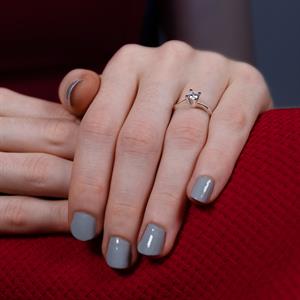 F Renk 0.25 Karat Pırlanta Tektaş Yüzük - IDL Sertifikalı