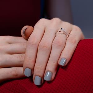 F Renk Toplam 0.39 Karat Pırlanta Tektaş Yüzük - IDL Sertifikalı