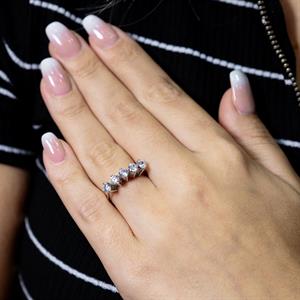 F Renk 0.90 Karat Pırlanta Beştaş Yüzük - IDL Sertifikalı