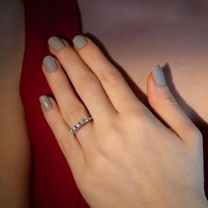 G Renk 0.85 Karat Pırlanta Beştaş Yüzük - IDL Sertifikalı