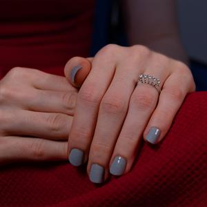 G Renk 0.25 Karat Pırlanta Beştaş Yüzük - IDL Sertifikalı