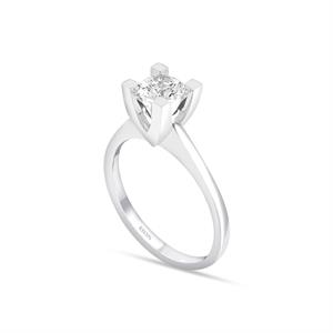 G Renk 0.60 Karat Pırlanta Tektaş Yüzük - HRD Sertifikalı