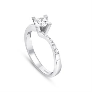 G Renk 0.53 Karat Pırlanta Tektaş Yüzük - HRD Sertifikalı