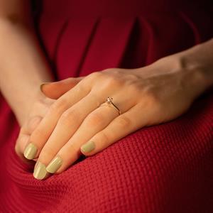 G Renk 0.10 Karat Pırlanta Tektaş Yüzük - IDL Sertifikalı