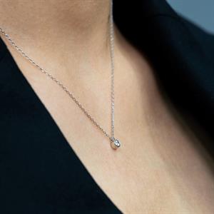 G Renk 0,15 Karat Pırlanta Tektaş Kolye