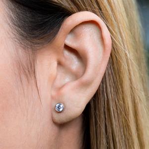 G Renk 0,60 Karat Pırlanta Tektaş Küpe