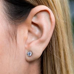 G Renk 0,70 Karat Pırlanta Tektaş Küpe