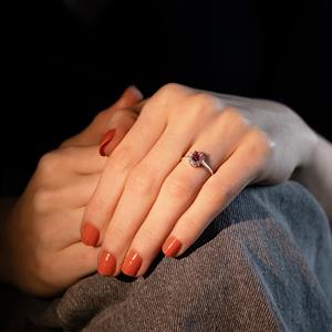 Pırlanta Damla Morganit Taşlı Yüzük