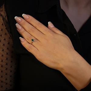 Pırlanta Oval Zümrüt Taşlı Yüzük