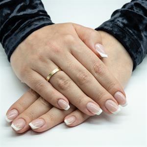 Vidalı Vintage Altın Alyans Kadın Modeli