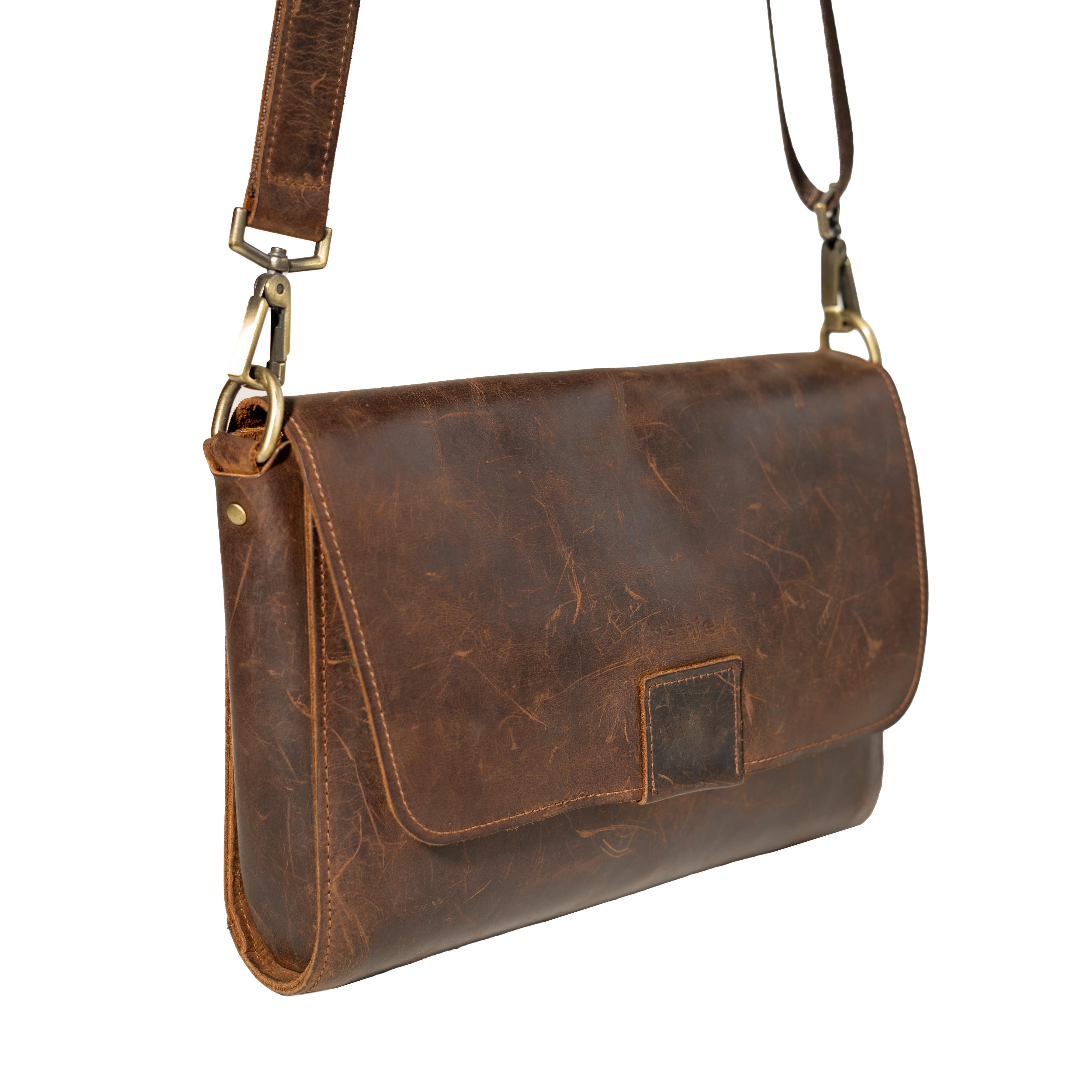 Asrın Postacı Çantası