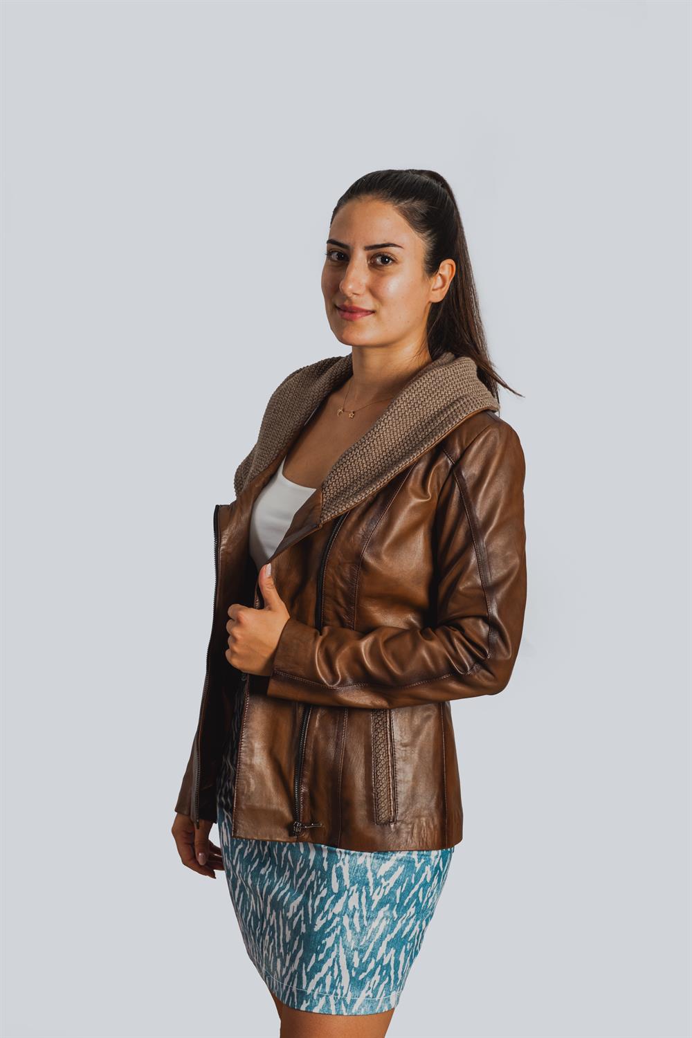 Etriko Aizpute Bayan Deri Ceketi