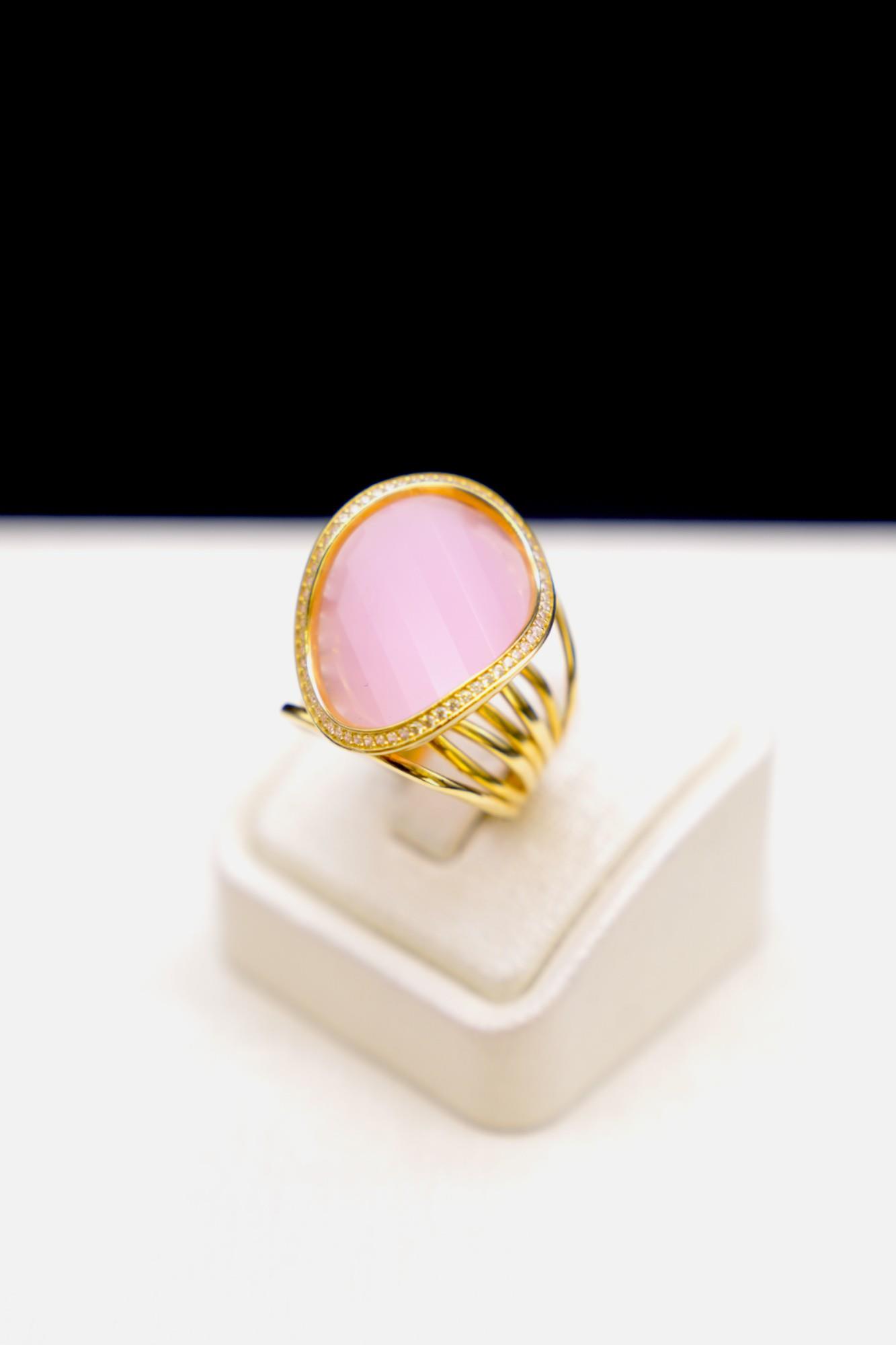 Pembe Zirkon Taşlı Yüzük 14 Ayar