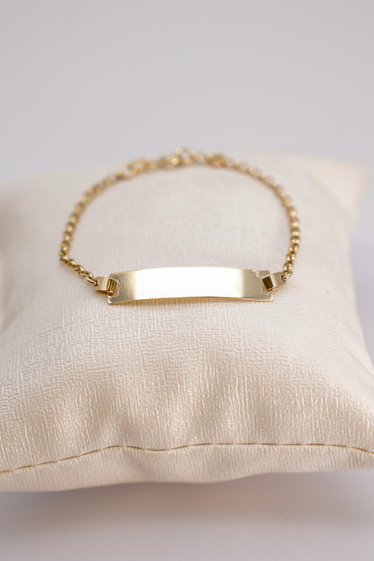 14 Ayar Altın Plaka Tasarımlı Zincir Bileklik – Kişiye Özel Gravür Alanlı Klasik Model