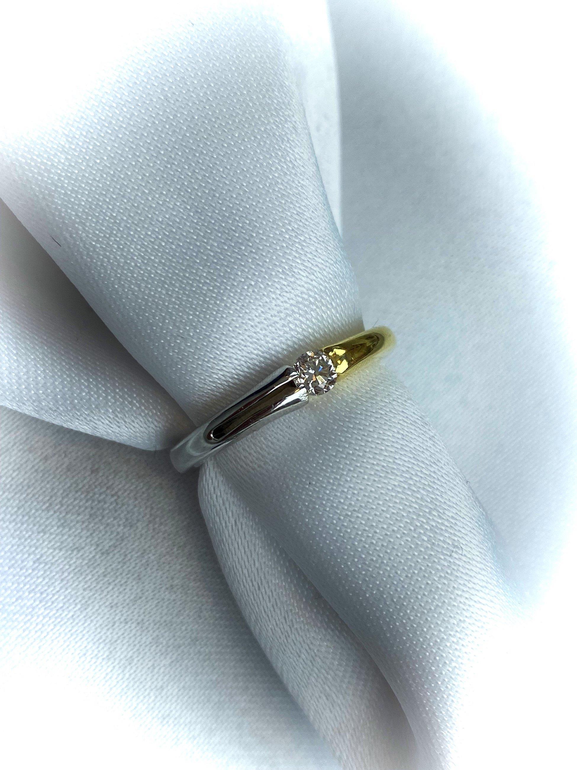 2 Color Diamond Ring 14 Carat