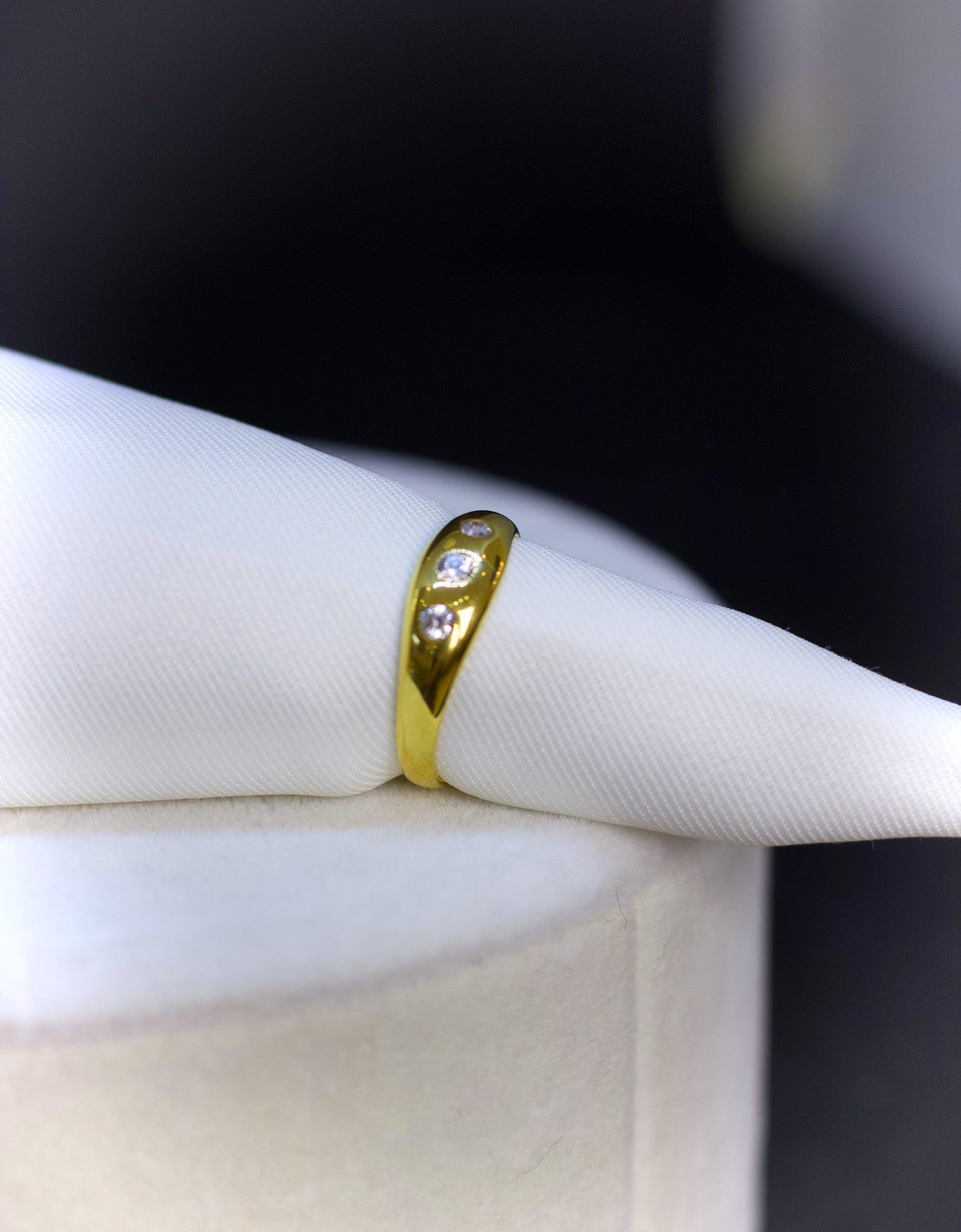 Triple Zircon Stone Ring 14 Carat