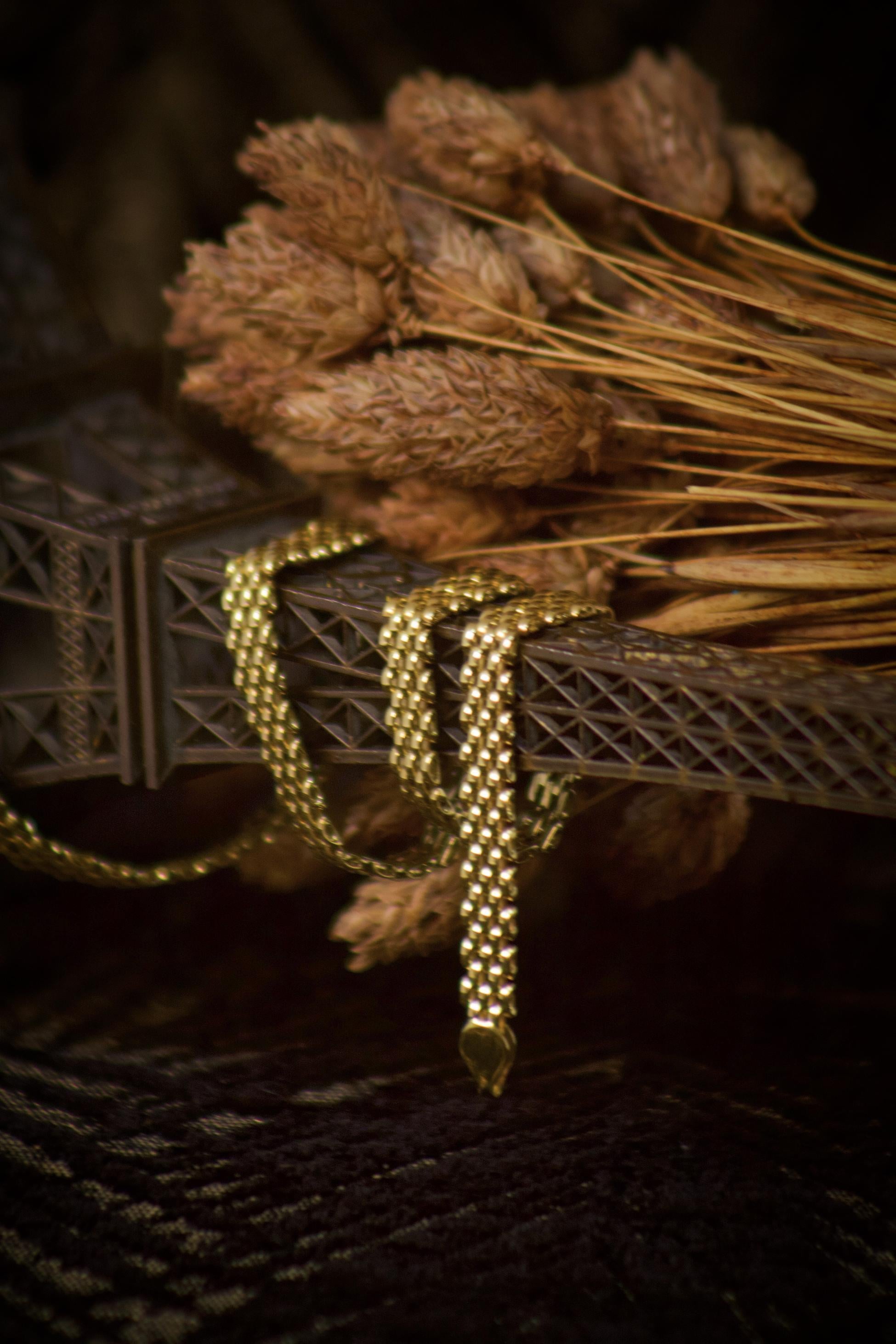 Straw Necklace 14 carat