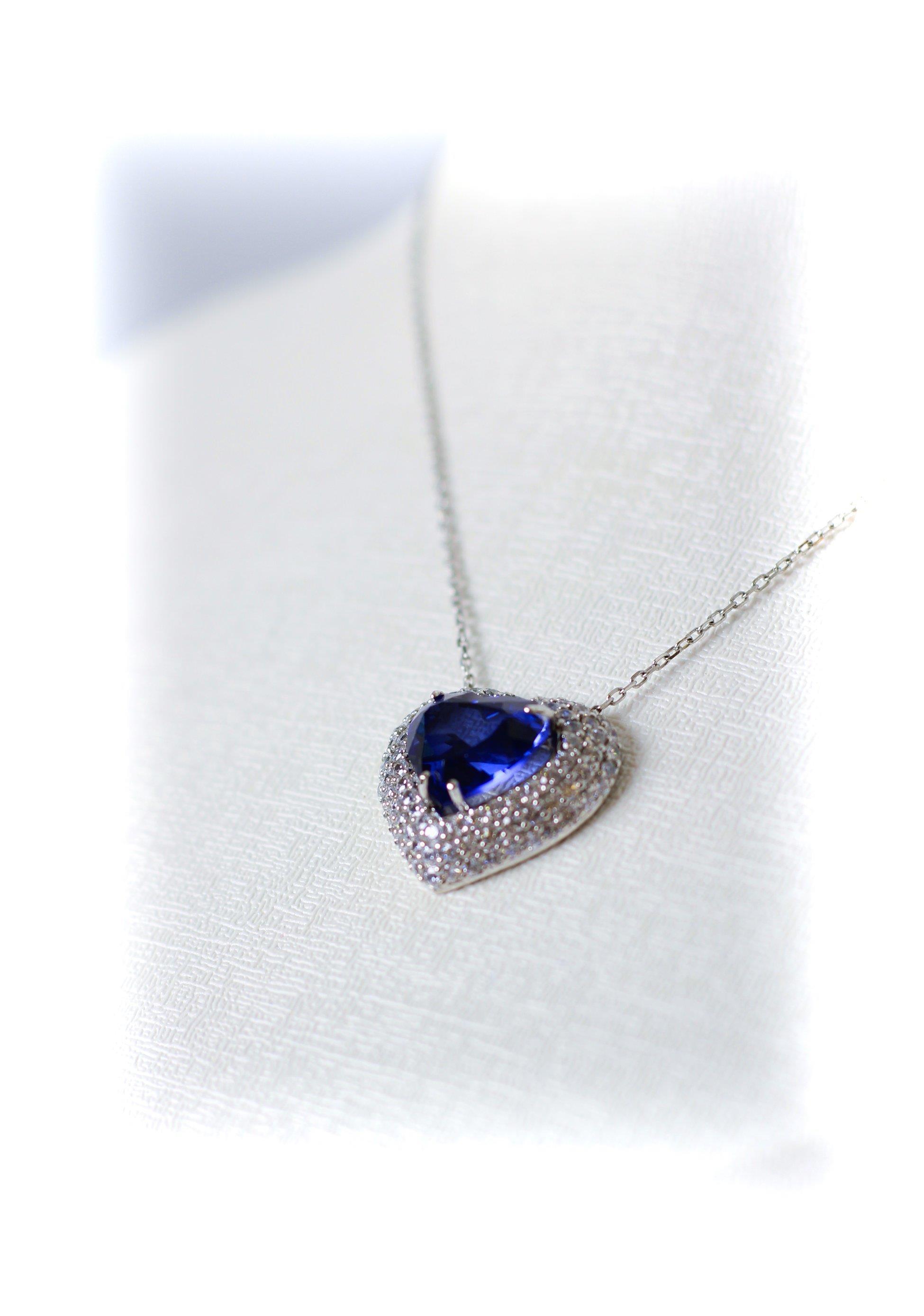 Halskette mit Herz aus blauem Stein und Zirkonstein, 14 Karat