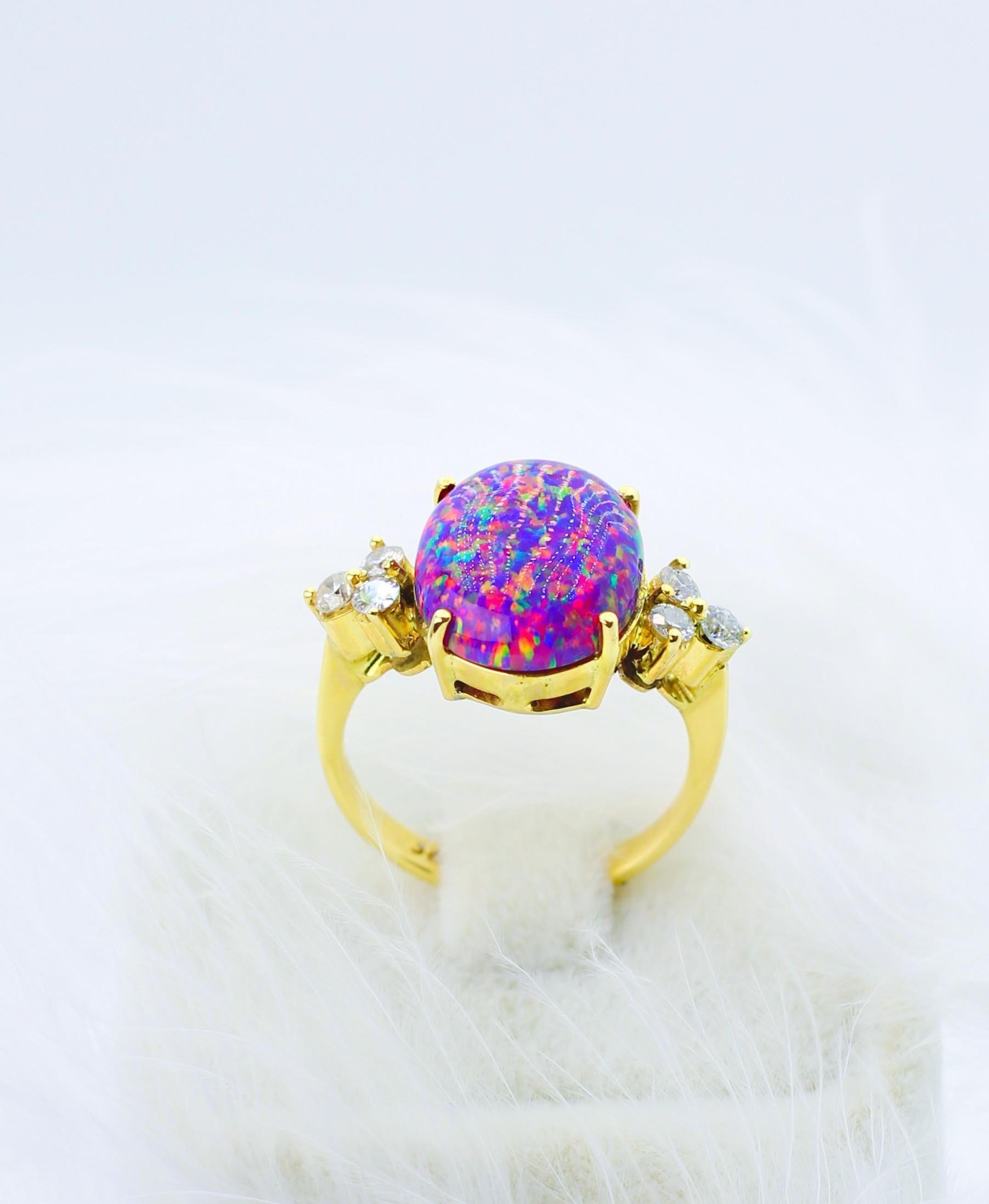 Opal Stone Diamond Ring 14 Carat