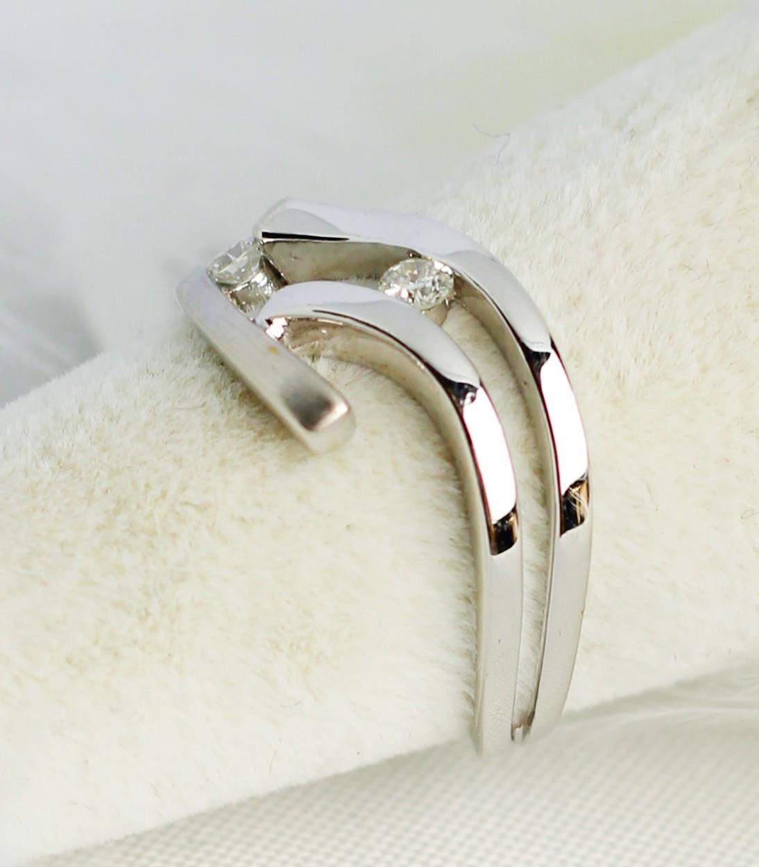 Diamond Tiffany ring 18 carat