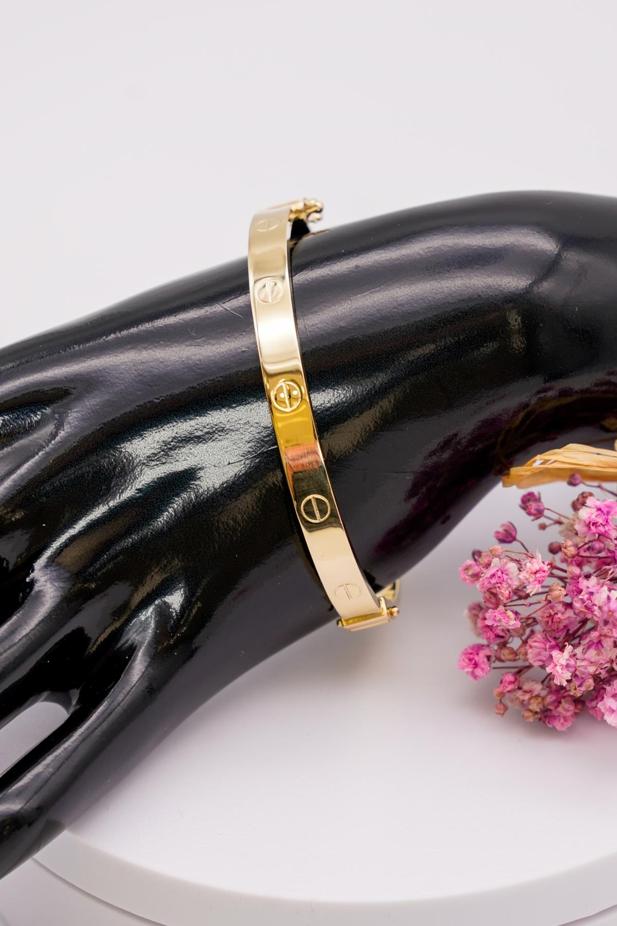 Sarı Altın Vidalı Kadın Bilezik – 14 Ayar, Minimal ve Şık Tasarımlı Zarif Takı Modeli