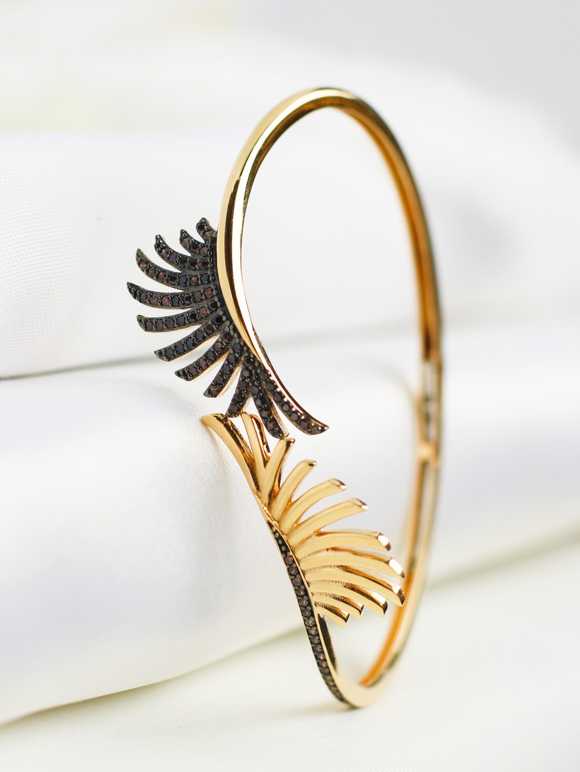 Schwarzes Zirkonstein-Engelsflügel-Armband, 14 Karat