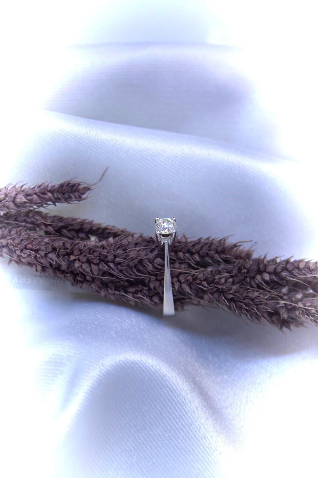 Solitaire Diamond Ring 14 Carat