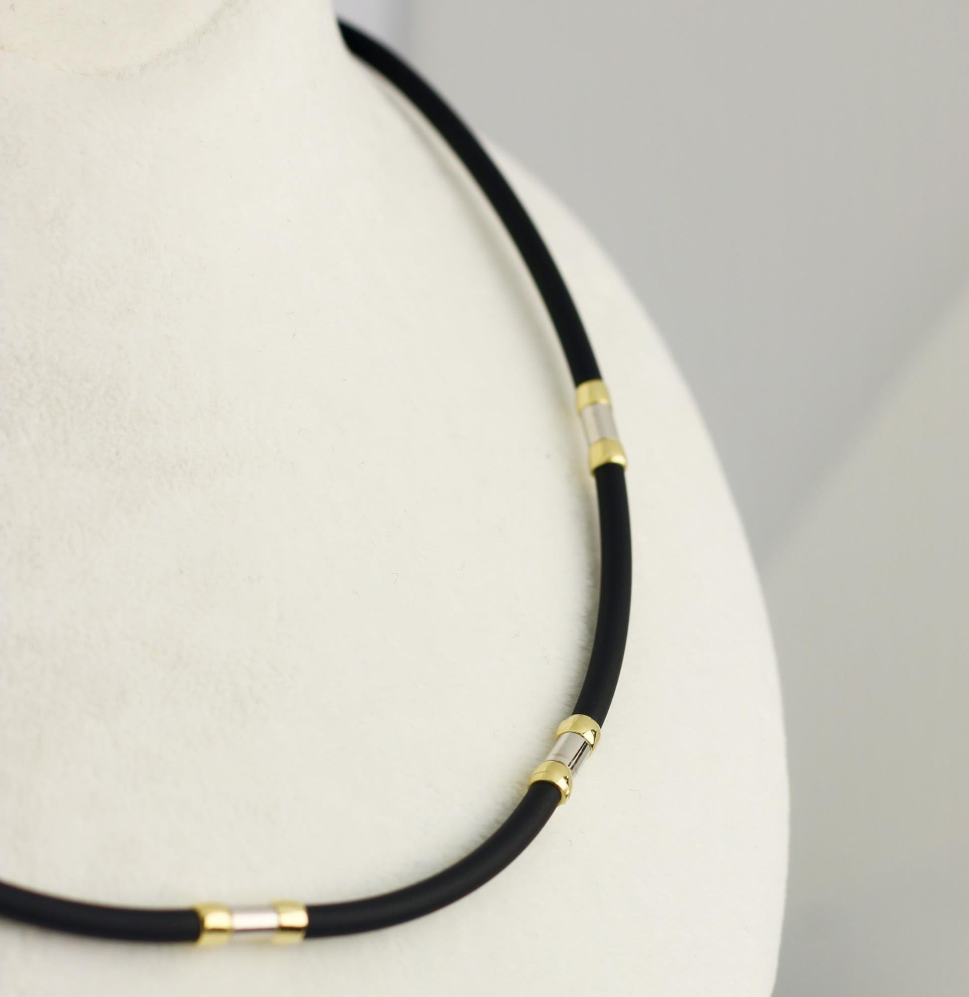 Grün-weiße Kautschukkette 14 Karat