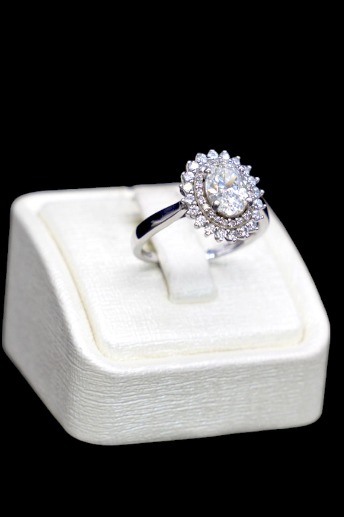 Zirkon Taşlı Gümüş Yüzük 925 Ayar