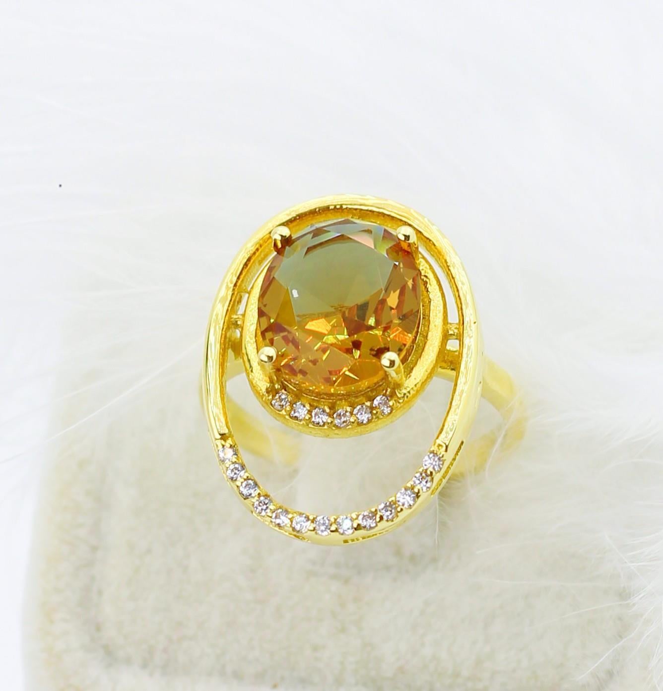 Zircon Stone Sultanite Ring 14 Carat