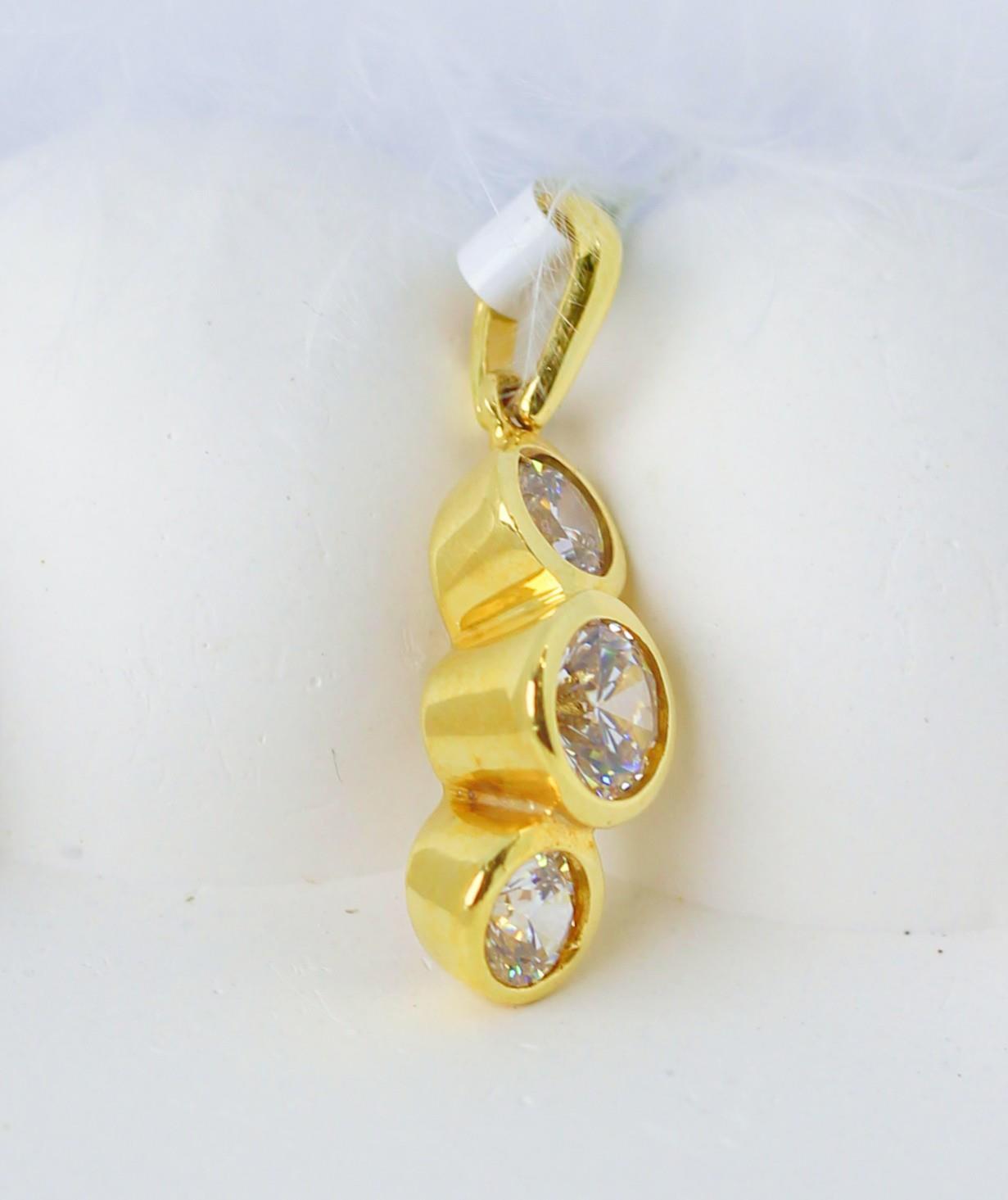 Zircon Three Stone Pendant 14 Carat