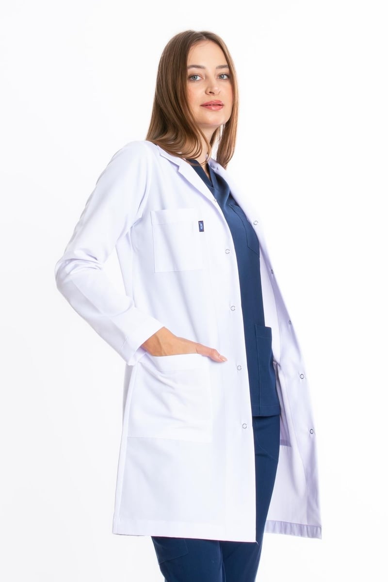 Doktor Önlüğü Seçerken Nelere Dikkat Edilmeli?