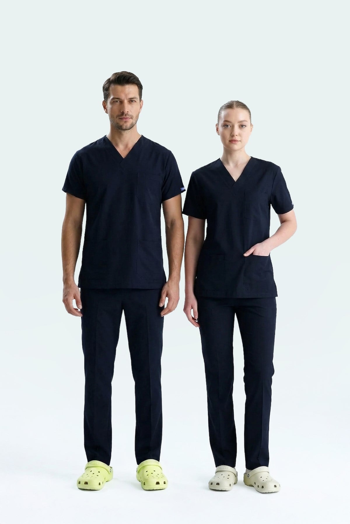 KOYU LACİVERT B-FLEX LİKRALI SCRUBS TAKIM