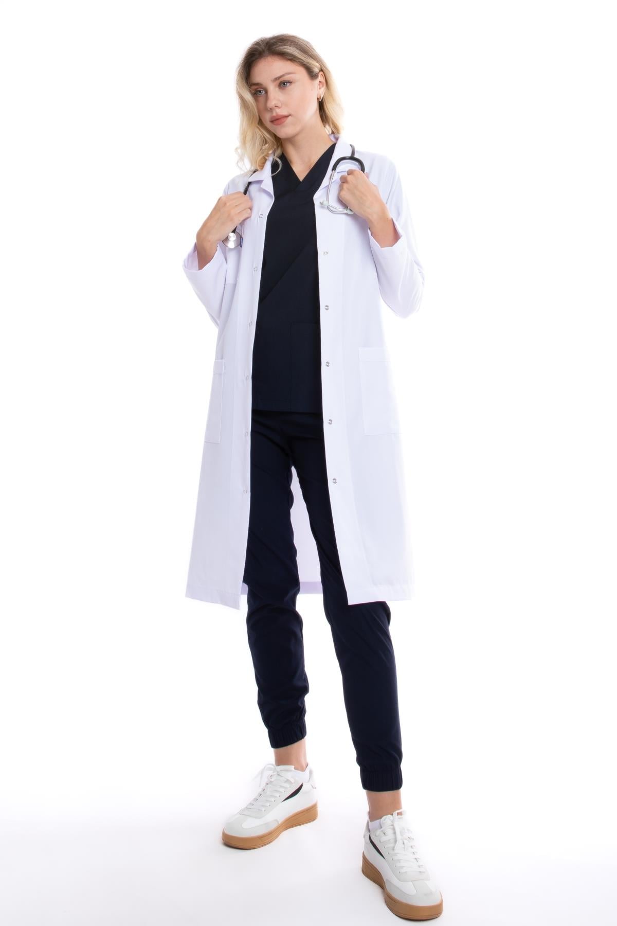 MAXİ BOY, KLASİK YAKA, KADIN DOKTOR ÖNLÜĞÜ