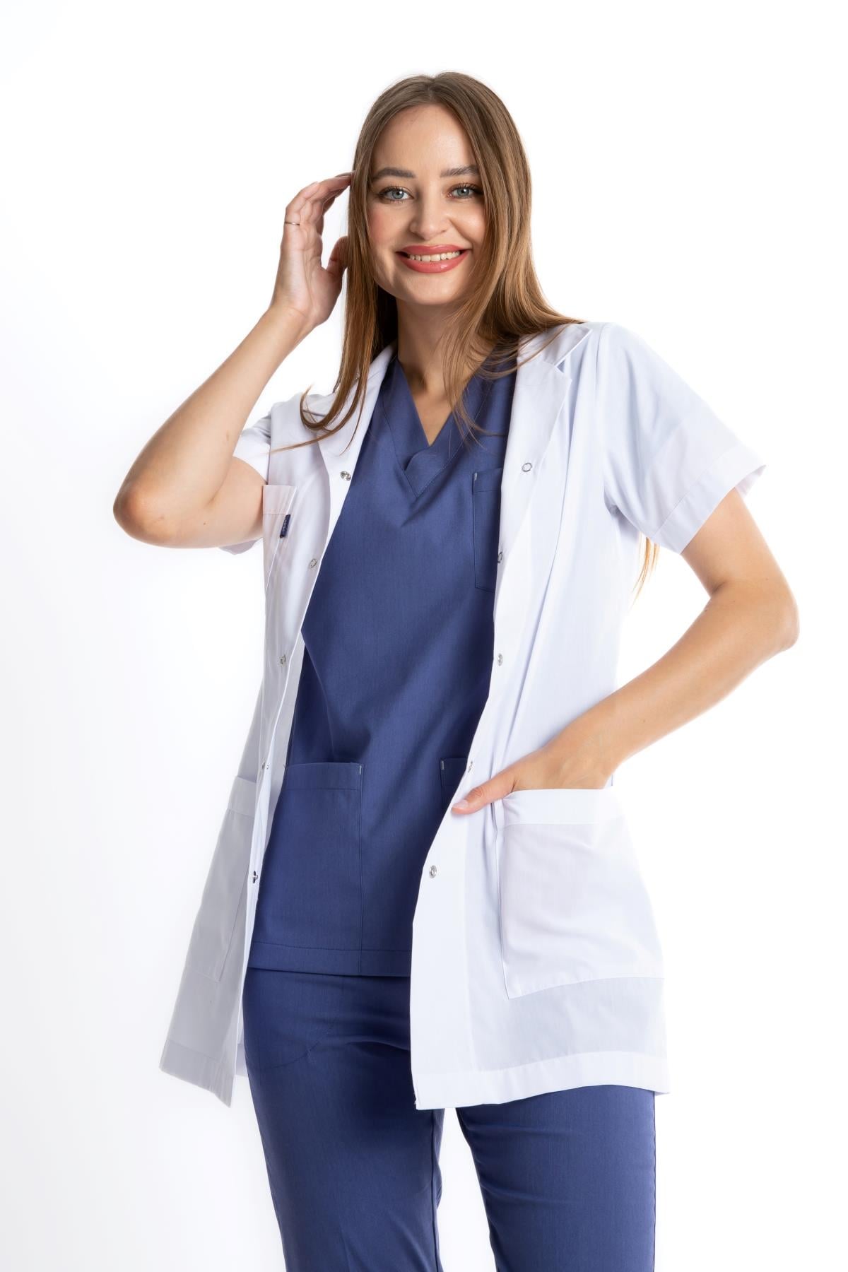 TUNİK BOY, KISA KOL, KLASİK YAKA, TERİKOTON KADIN DOKTOR ÖNLÜĞÜ