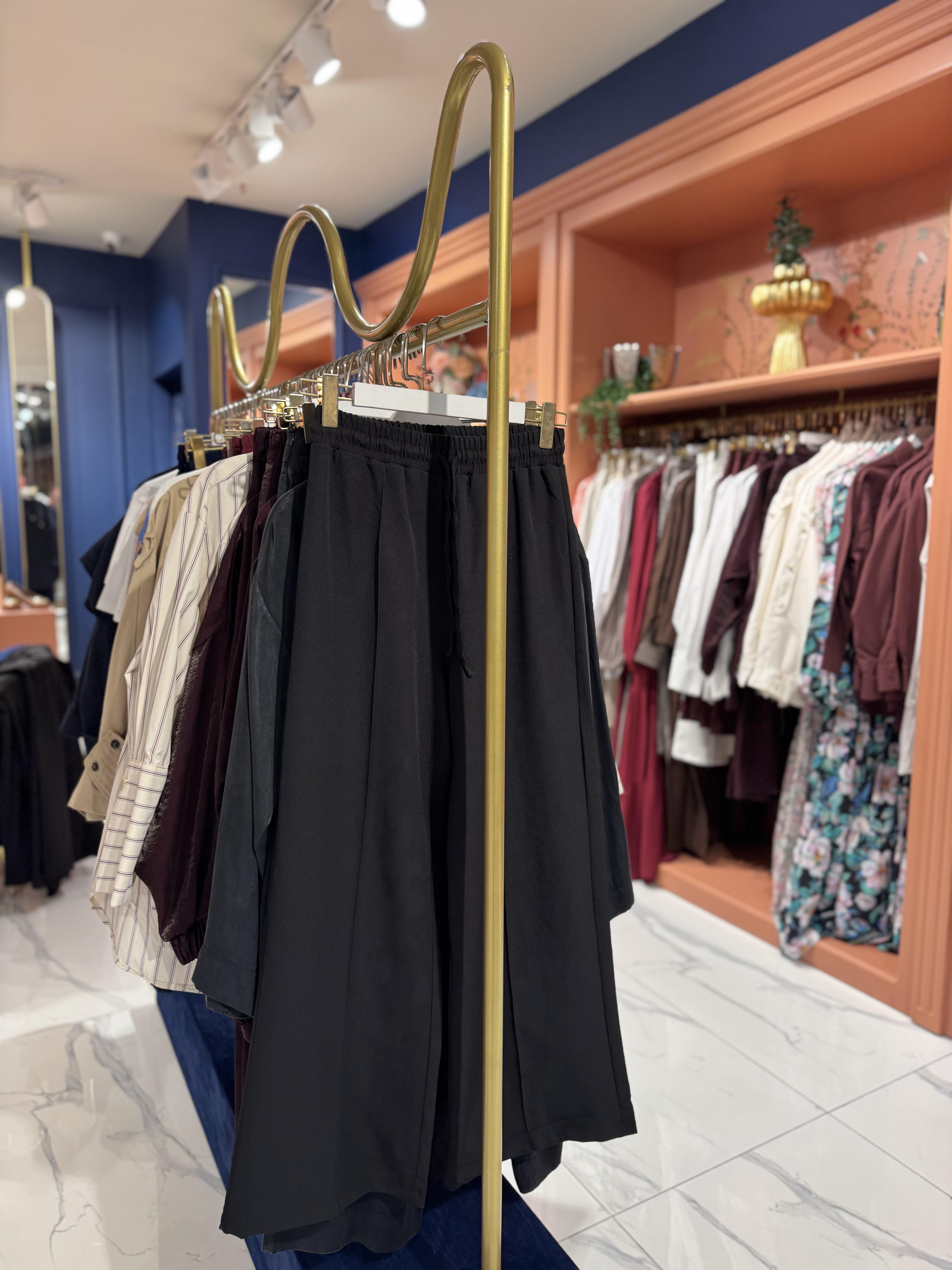 Önü Dikişli Palazzo Pantolon Siyah