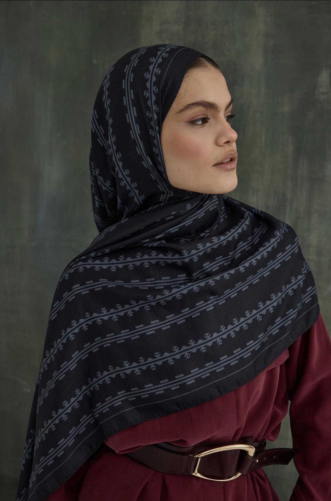 Beliza Siyah Şal