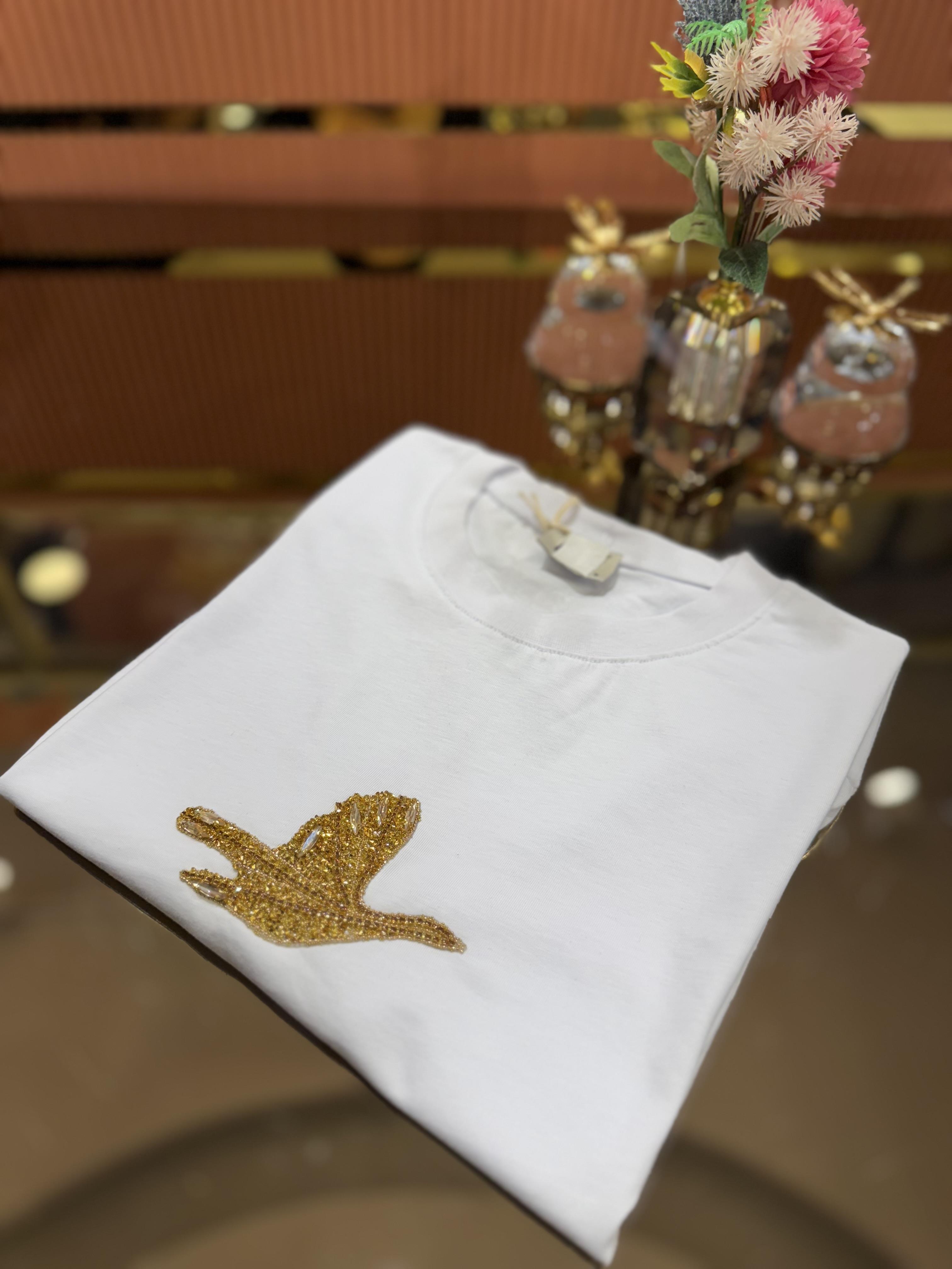 Gold Taşlı Kuşlu Tişört Beyaz