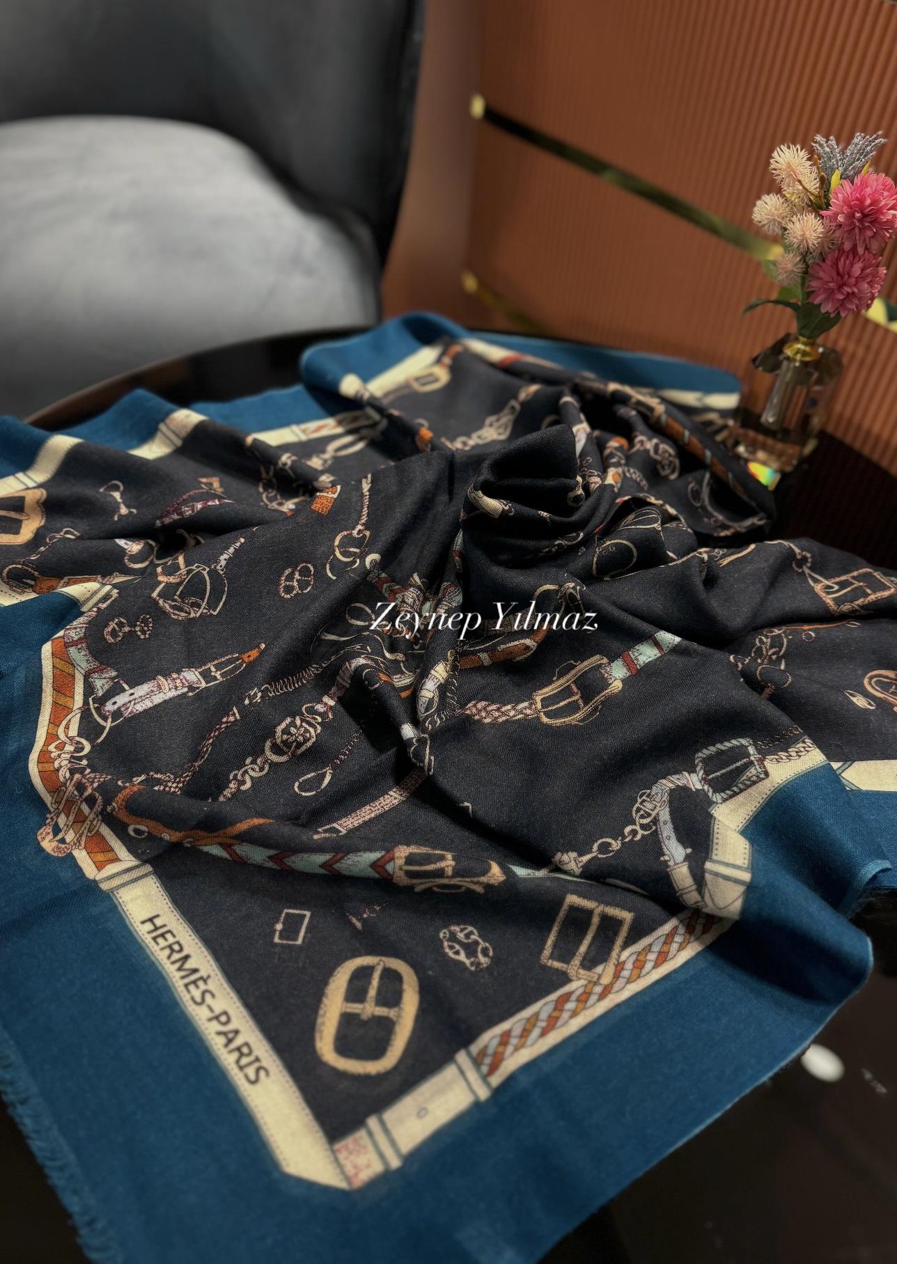 HH Özel Seri Yün İpek Şal Lacivert No:2    